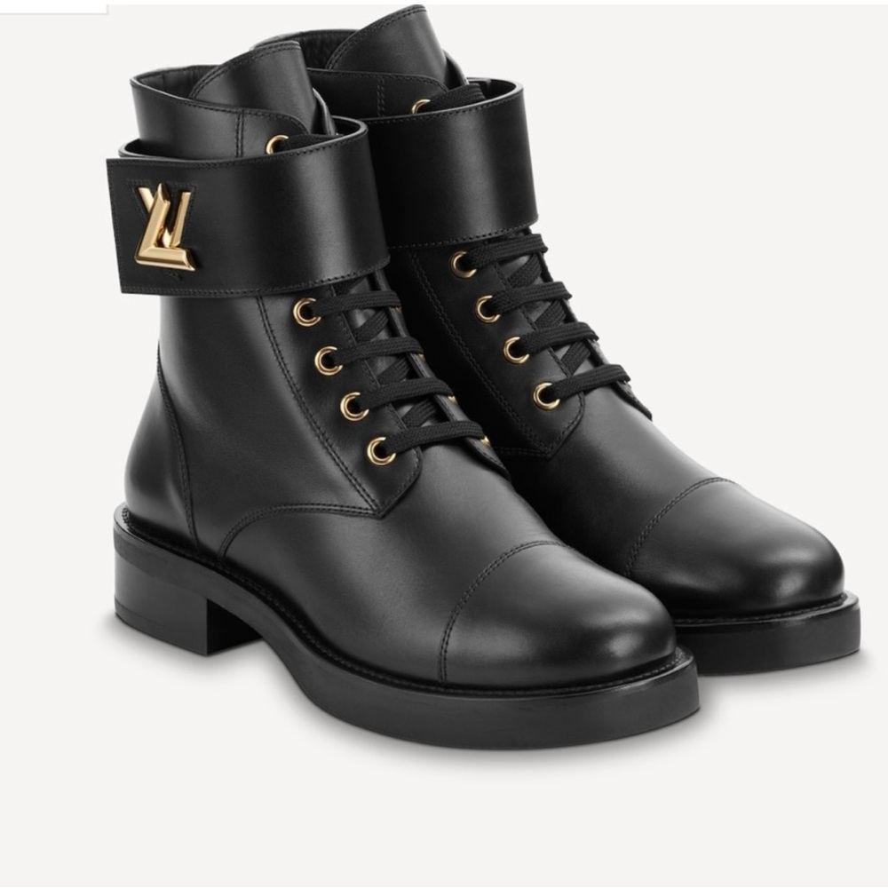 LV Wonderland Ranger Boots Size 37